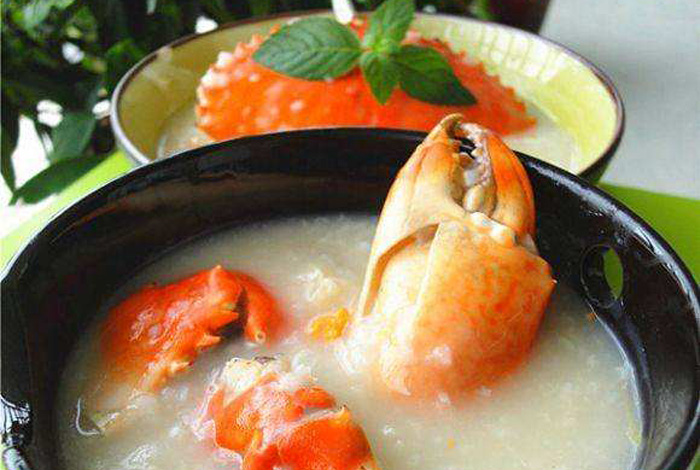 酸汤面疙瘩煮肉蟹